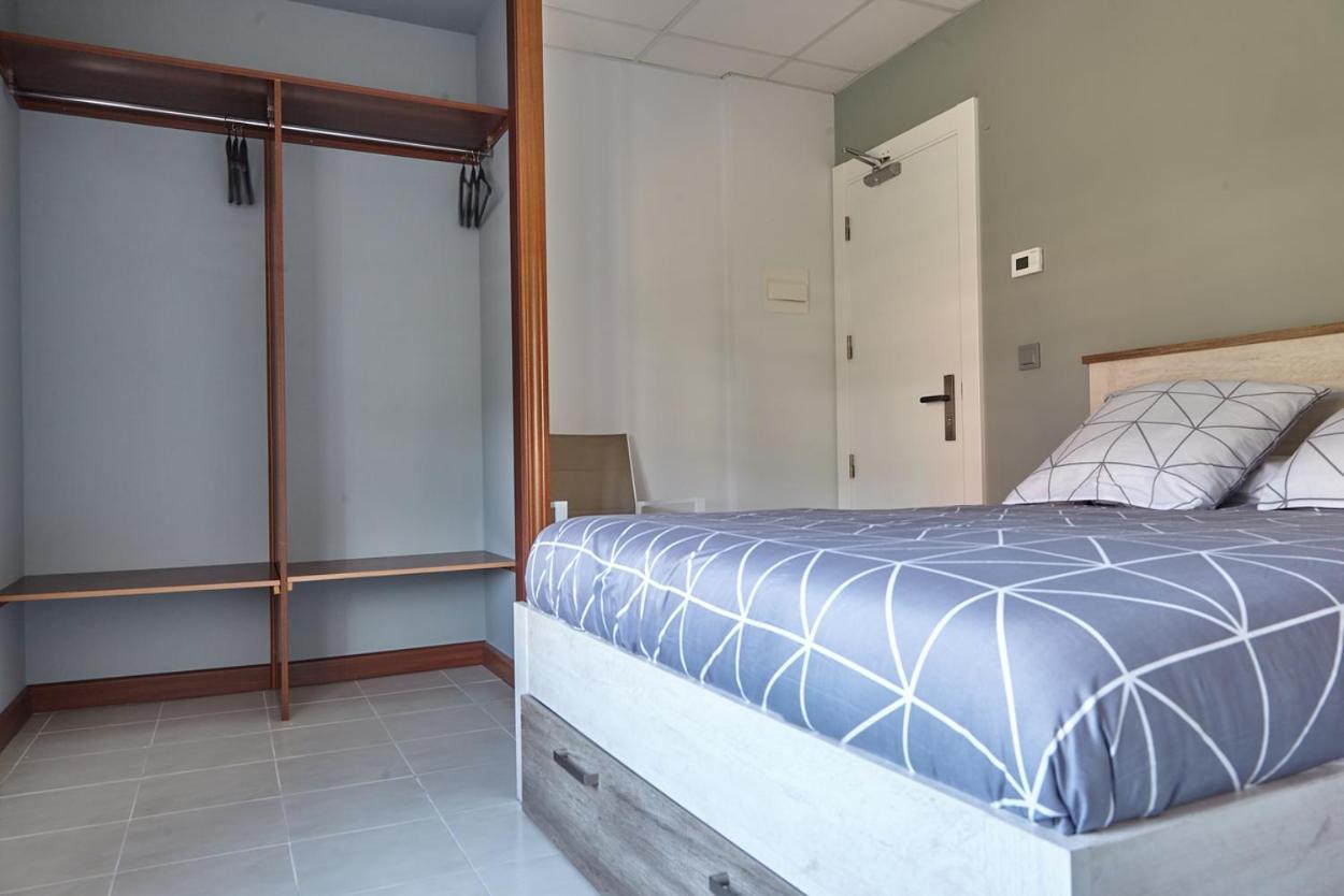 Hostal Fontanan La Pola de Gordon Eksteriør billede